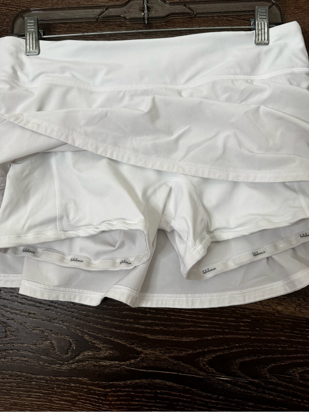 Lululemon womens white play off the pleats skirt 8 - Picture 3 of 10